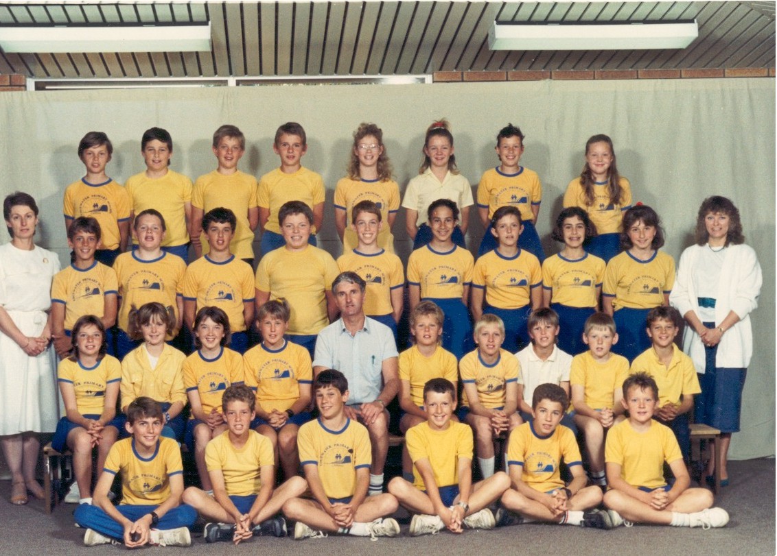 /uploaded_files/media/gallery/1685338717Year 7 Room 6 Mr Bright Mrs McAuliffe & Miss Stark.jpg